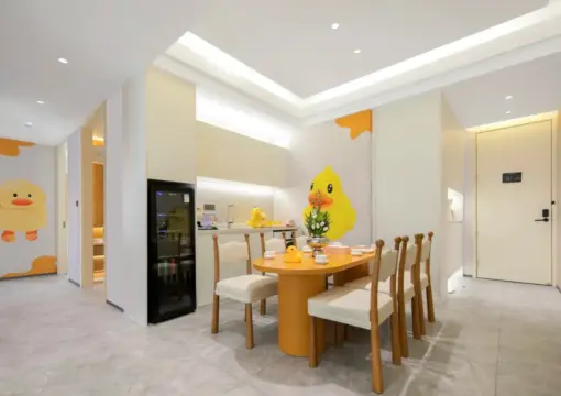 Child-Friendly Parent-Child Three-Bedroom Suite | Home-Style Gathering | Kids Bathtub | Spacious Activity Area