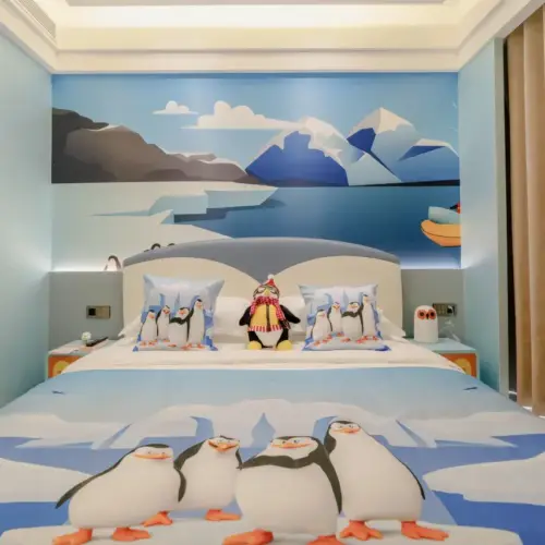 Child-Friendly Parent-Child Three-Bedroom Suite | Home-Style Gathering | Kids Bathtub | Spacious Activity Area