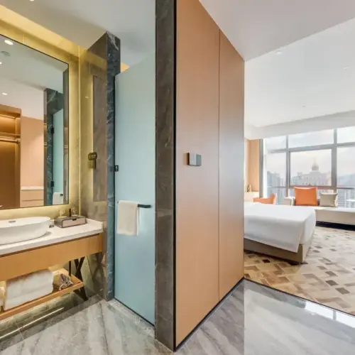 Deluxe Queen Room