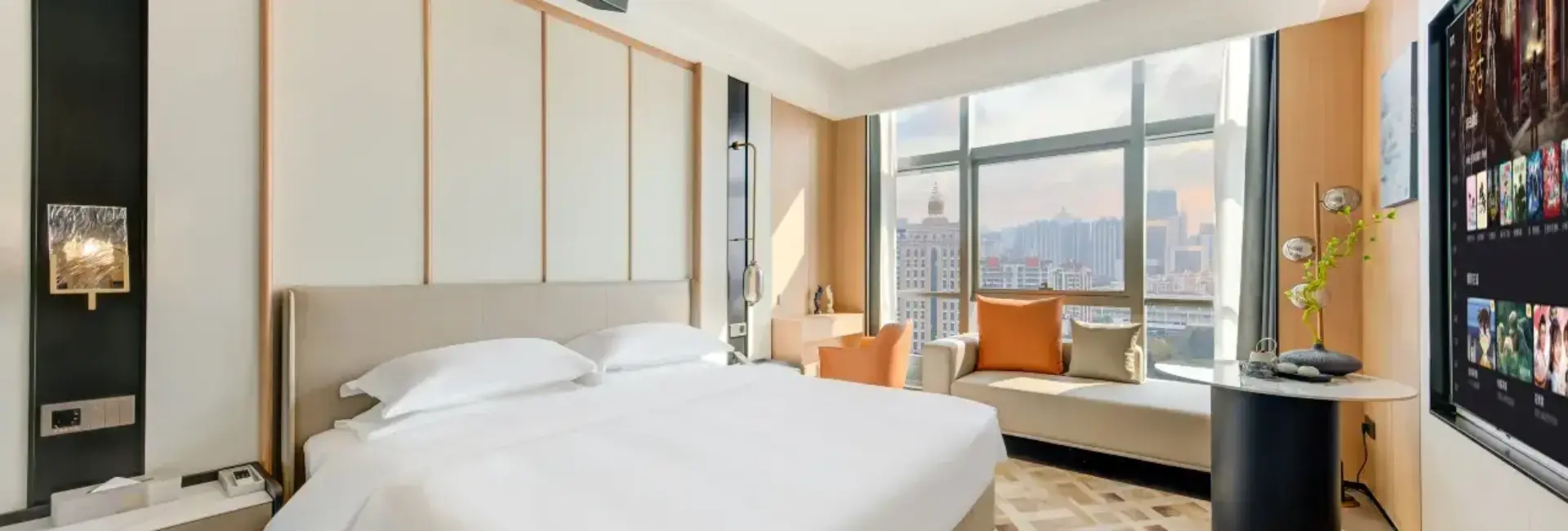 Deluxe Queen Room