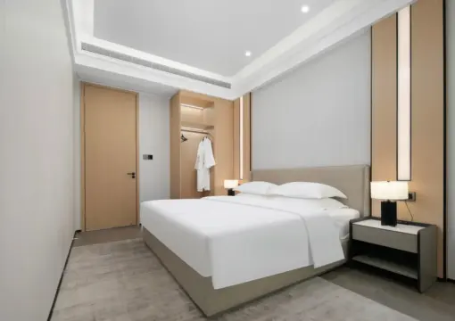 Executive Three-Bedroom Gathering Suite | Separate Bedrooms | Spacious Living Room | Two Bathrooms