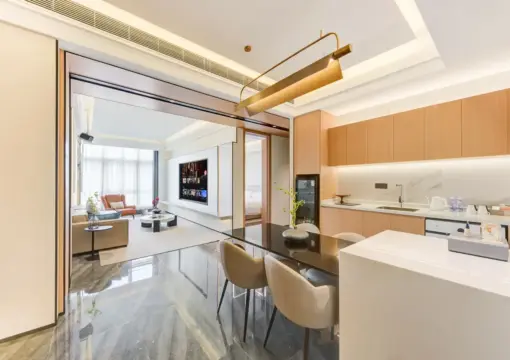 Executive Two-Bedroom Suite with Two Bathrooms | Panoramic Meeting Space | Ideal for Group Gatherings