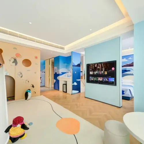 Parent-Child Playland Penguin Themed Suite | Indoor Slide | Spacious Space